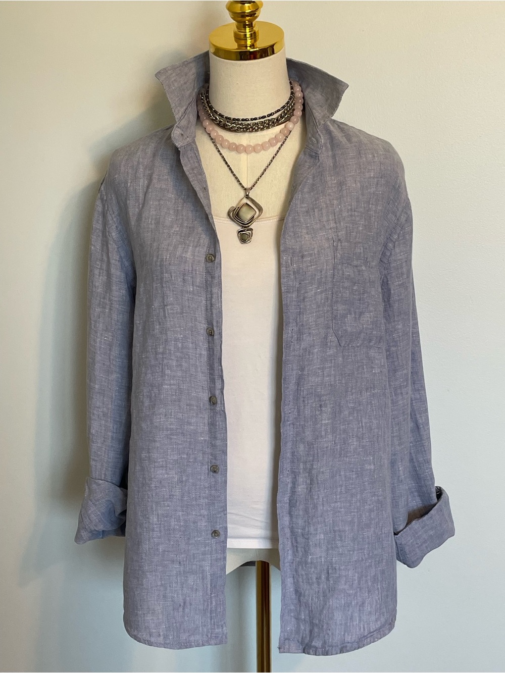 LINEN :: button-down shirt Men’s Small - Saks Fifth Avenue